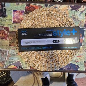 Paul Mitchell Protools Express Ion Style+ Flat Iron - White/Black
